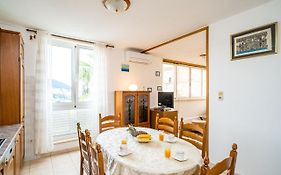 Spacious Three Bedroom Apartment
